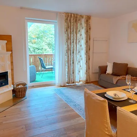 Apartment Alpenflair - Charming Ski-to-door Bad Kleinkirchheim