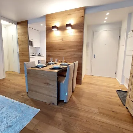 Alpenflair - Charming Ski-to-door Appartamento