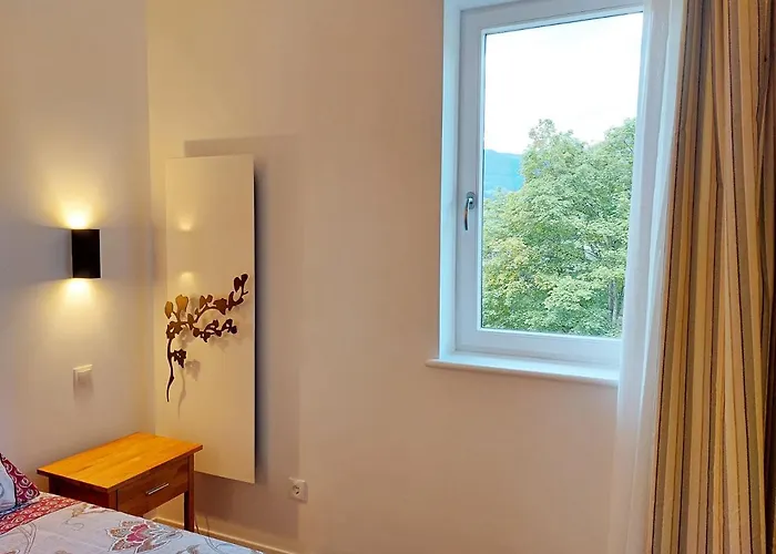 דירה Alpenflair - Charming Ski-to-door